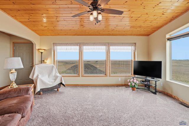23505 OLD FOLSOM RD, Rapid City, SD 57703