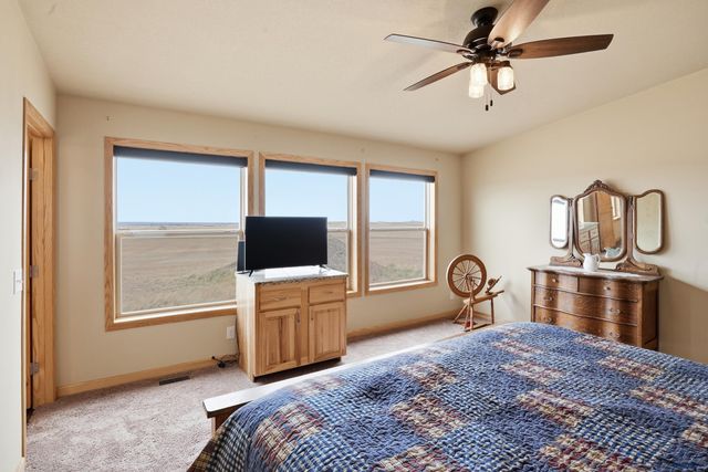 23505 OLD FOLSOM RD, Rapid City, SD 57703