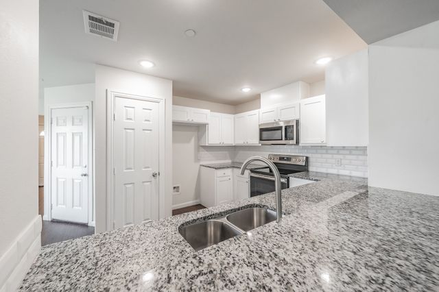 3518 Milan Street, Arlington, TX 76015