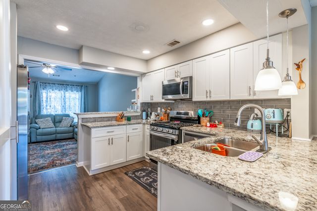 1509 Burnstone Drive, Stone Mountain, GA 30088