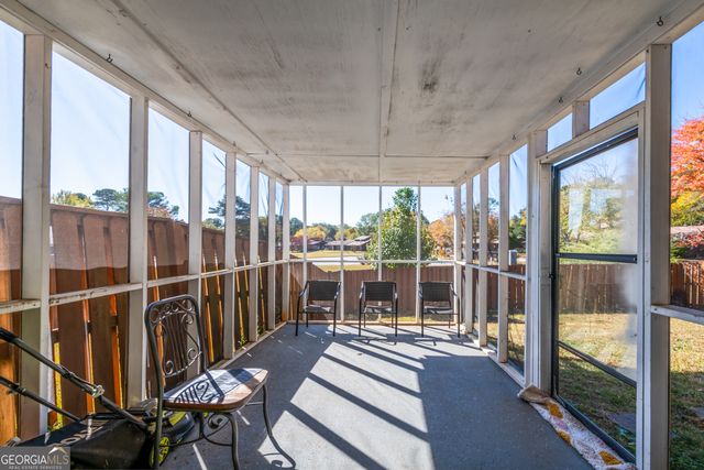 1509 Burnstone Drive, Stone Mountain, GA 30088