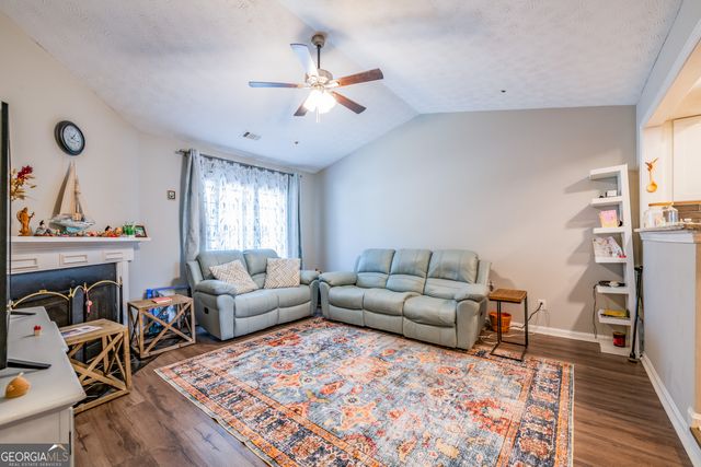 1509 Burnstone Drive, Stone Mountain, GA 30088