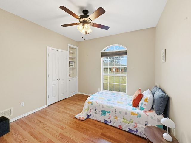 3620 Willow Creek Drive, Midlothian, TX 76065