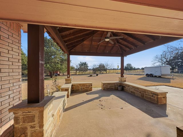 3620 Willow Creek Drive, Midlothian, TX 76065