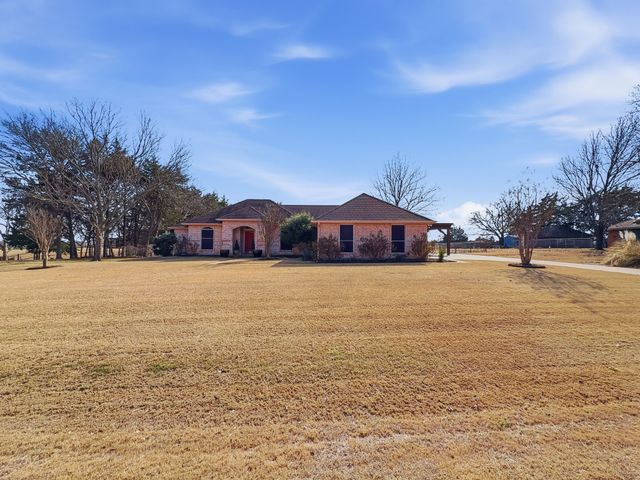 3620 Willow Creek Drive, Midlothian, TX 76065