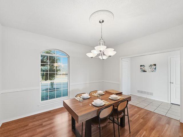 3620 Willow Creek Drive, Midlothian, TX 76065