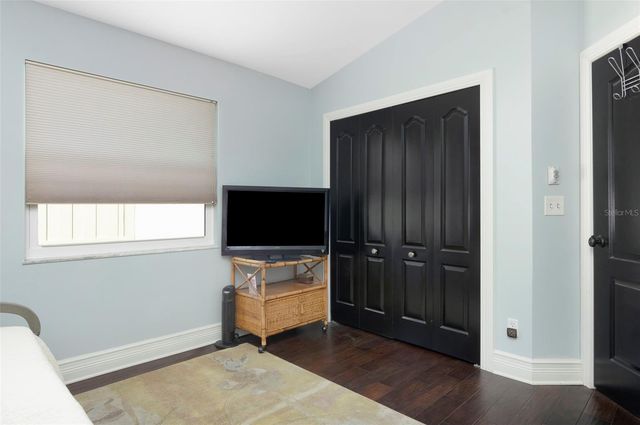 750 WHITE SAND DRIVE NE, St Petersburg, FL 33703