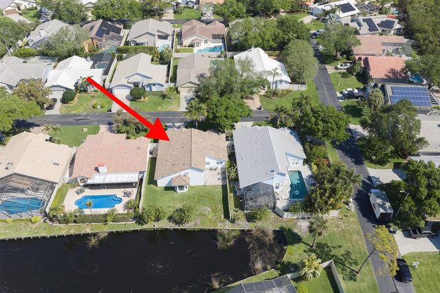 750 WHITE SAND DRIVE NE, St Petersburg, FL 33703