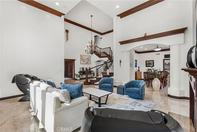 27495 Hidden Trail Road, Laguna Hills, CA 92653