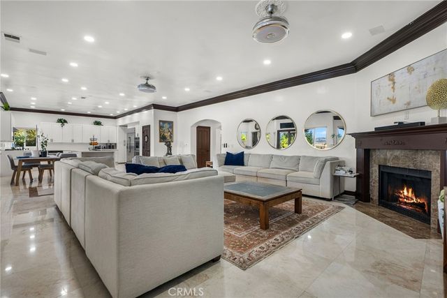 27495 Hidden Trail Road, Laguna Hills, CA 92653