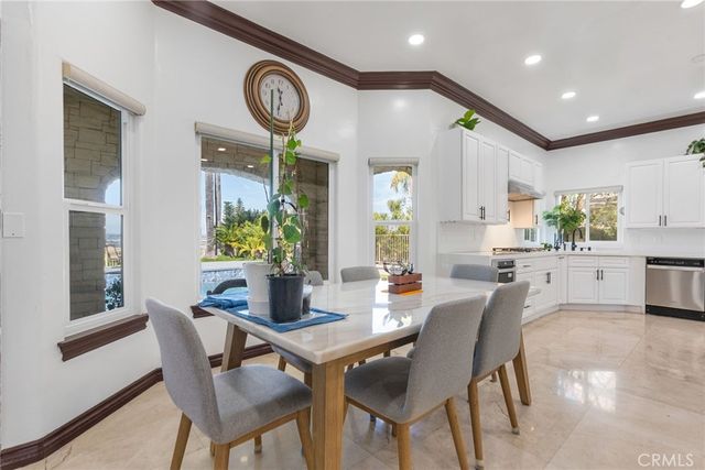 27495 Hidden Trail Road, Laguna Hills, CA 92653