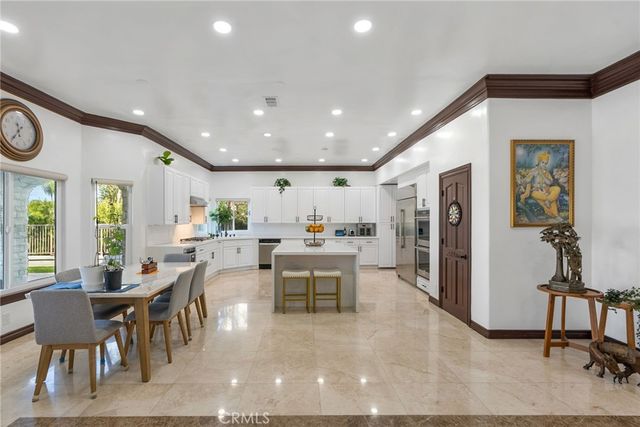 27495 Hidden Trail Road, Laguna Hills, CA 92653