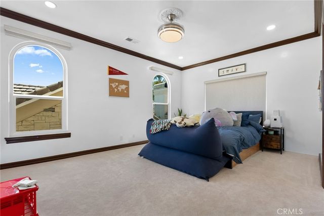 27495 Hidden Trail Road, Laguna Hills, CA 92653