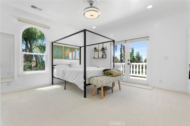 27495 Hidden Trail Road, Laguna Hills, CA 92653