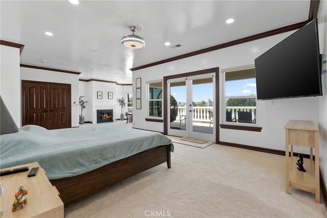 27495 Hidden Trail Road, Laguna Hills, CA 92653