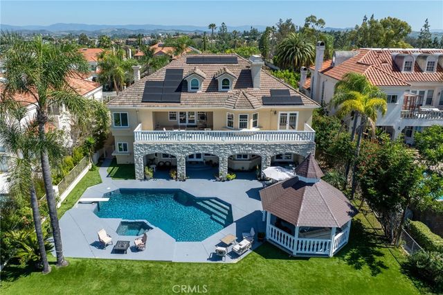 27495 Hidden Trail Road, Laguna Hills, CA 92653