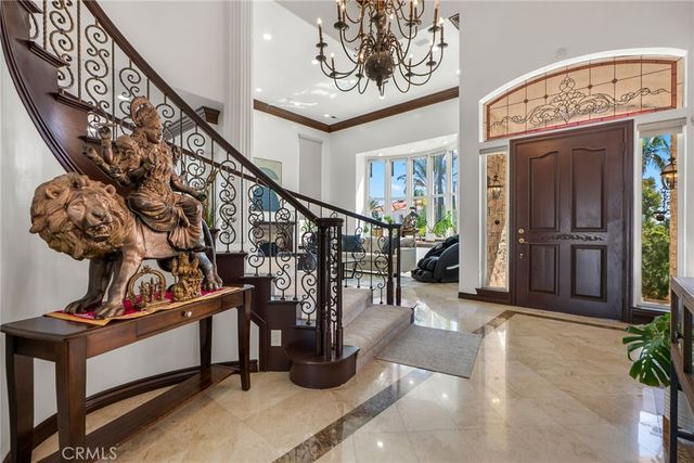 27495 Hidden Trail Road, Laguna Hills, CA 92653