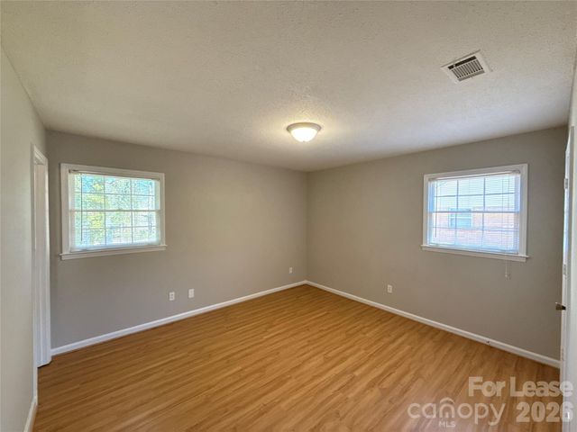 906 McLaughlin Drive, Charlotte, NC 28212