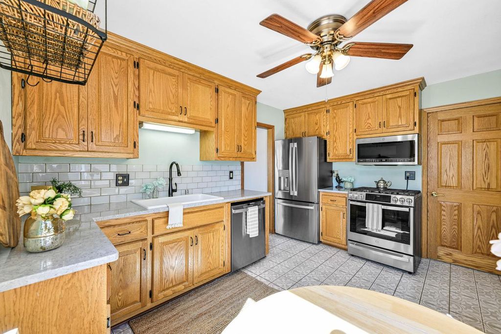 property-img