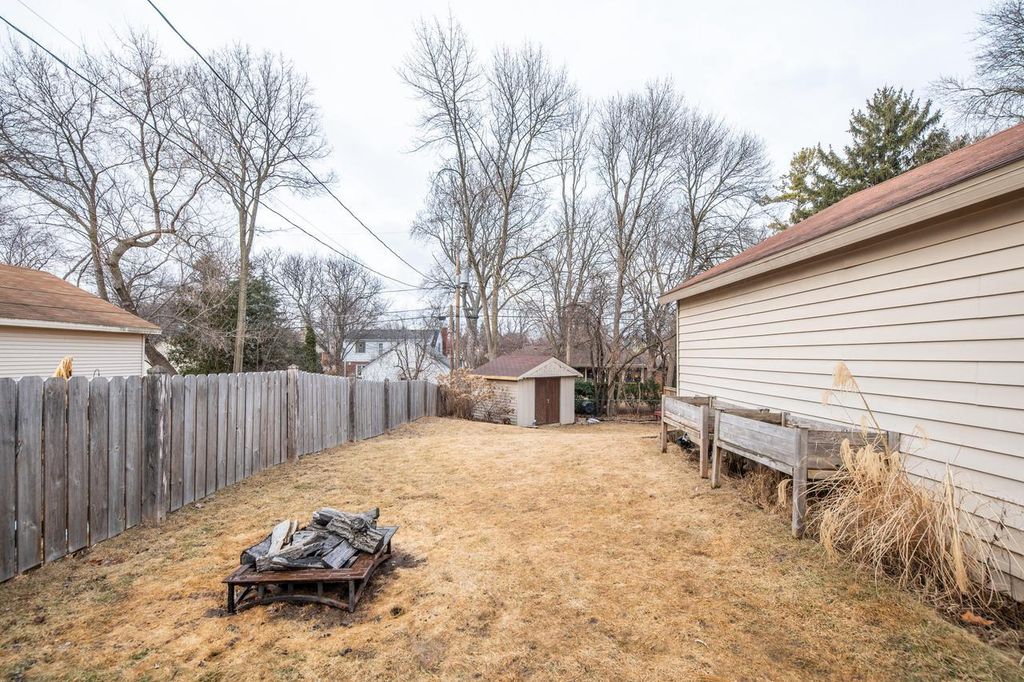 property-img