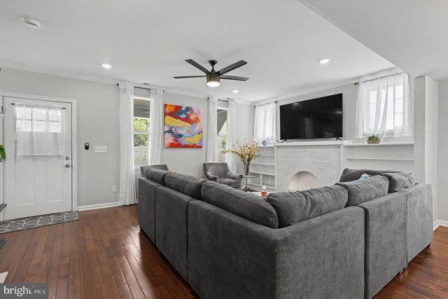 3818 FERNHILL AVE, Baltimore, MD 21215