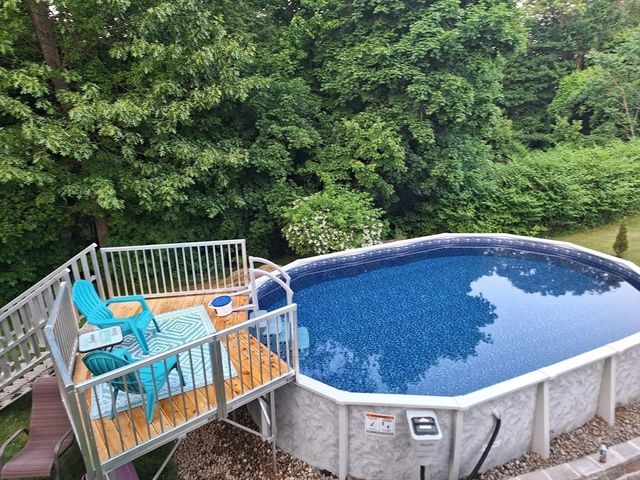 25 Manor Rd, Auburn, MA 01501