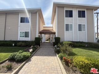 25921 Oak Street 107, Lomita, CA 90717
