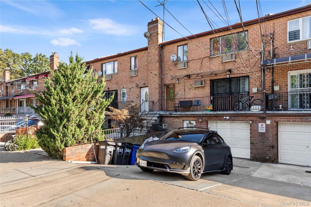 368 Balcom Avenue, Bronx, NY 10465 — photo 3