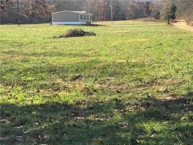 6444 madison, Huntsville, AR 72740