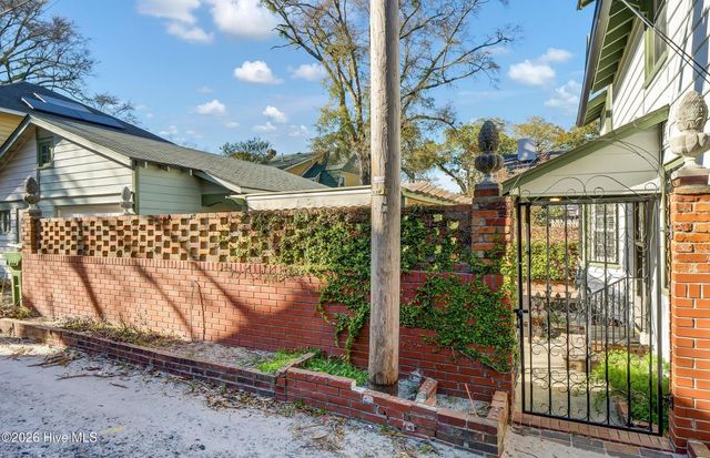 5 N 20th Street, Wilmington, NC 28405