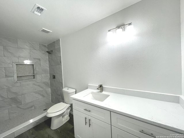 6702 MOUNTAIN ASIA, San Antonio, TX 78233