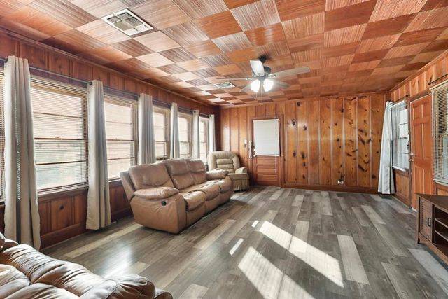 5245 Highway 1, Raceland, LA 70394