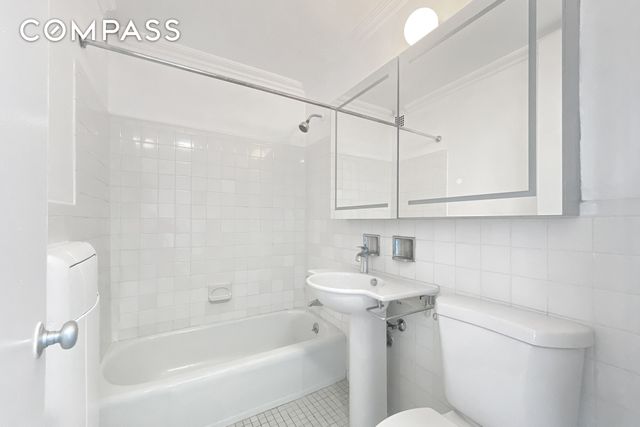343 E 30th St Apt 19K, New York City, NY 10016