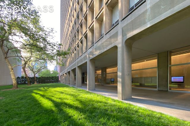 343 E 30th St Apt 19K, New York City, NY 10016