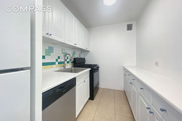 343 E 30th St Apt 19K, New York City, NY 10016