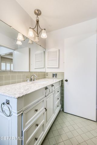 3212 OLD SPANISH Trail, El Paso, TX 79904