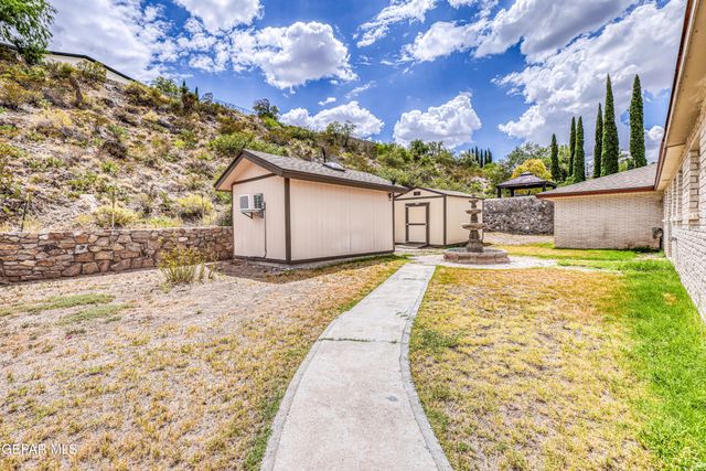 3212 OLD SPANISH Trail, El Paso, TX 79904