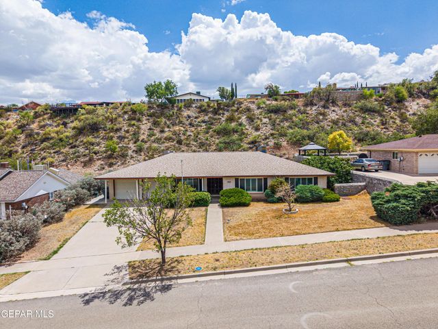 3212 OLD SPANISH Trail, El Paso, TX 79904