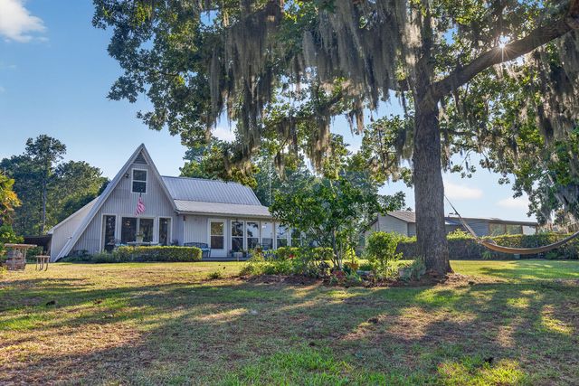 1039 Summerford Lane, Manning, SC 29102