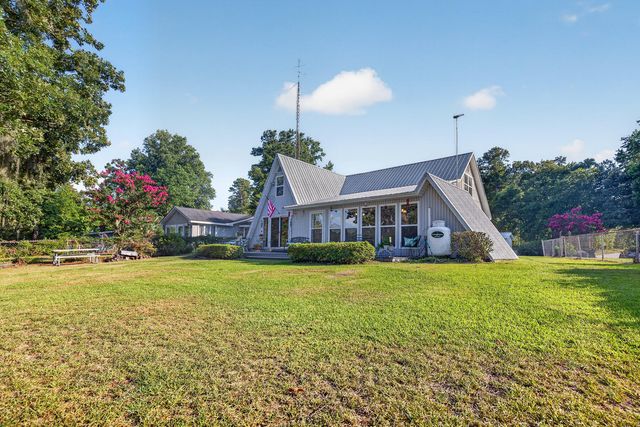 1039 Summerford Lane, Manning, SC 29102