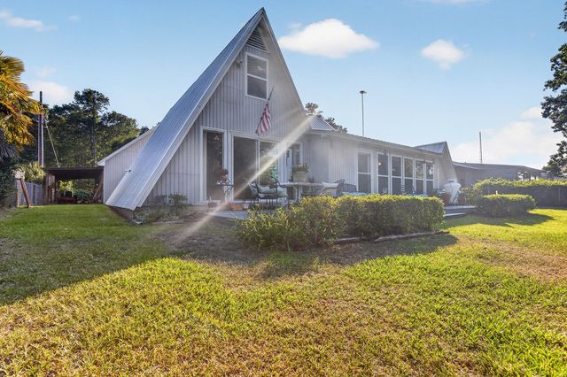 1039 Summerford Lane, Manning, SC 29102