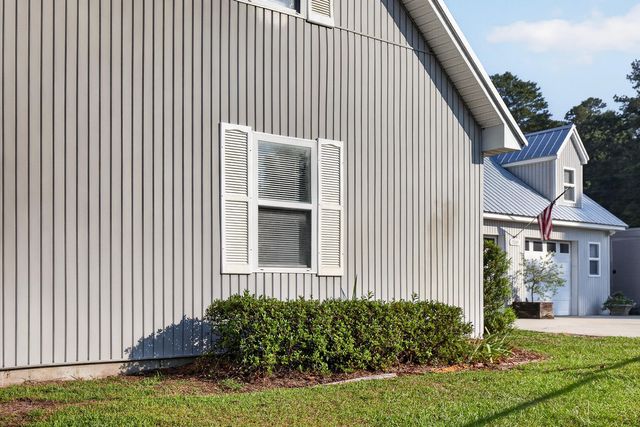 1039 Summerford Lane, Manning, SC 29102