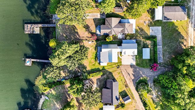 1039 Summerford Lane, Manning, SC 29102