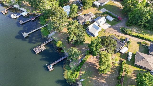 1039 Summerford Lane, Manning, SC 29102
