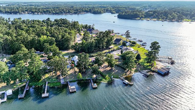 1039 Summerford Lane, Manning, SC 29102