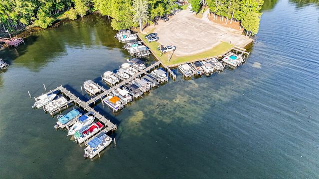1039 Summerford Lane, Manning, SC 29102