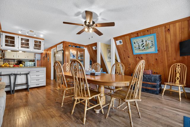 1039 Summerford Lane, Manning, SC 29102