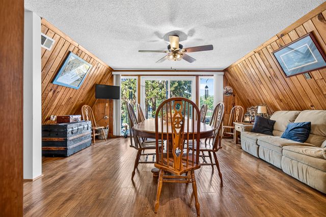 1039 Summerford Lane, Manning, SC 29102