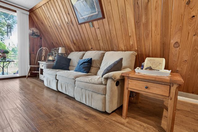 1039 Summerford Lane, Manning, SC 29102