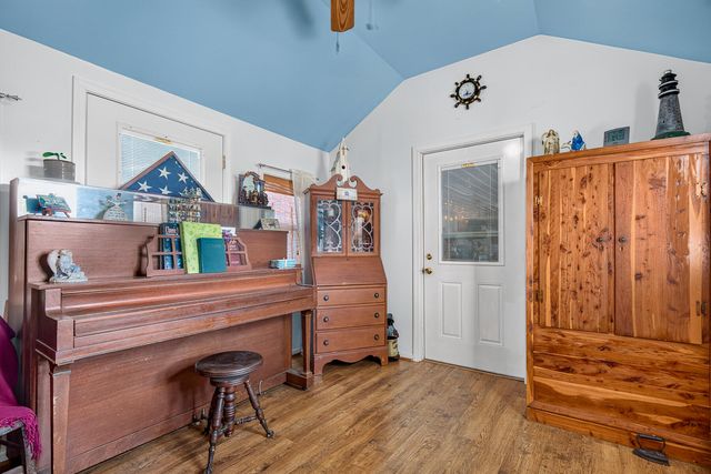 1039 Summerford Lane, Manning, SC 29102